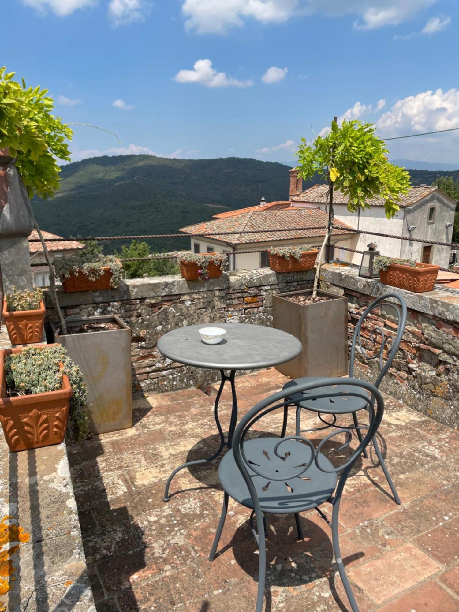 Locanda Antico Borgo ชิวิเตลลาอินวัลดิเคียนา ภายนอก รูปภาพ